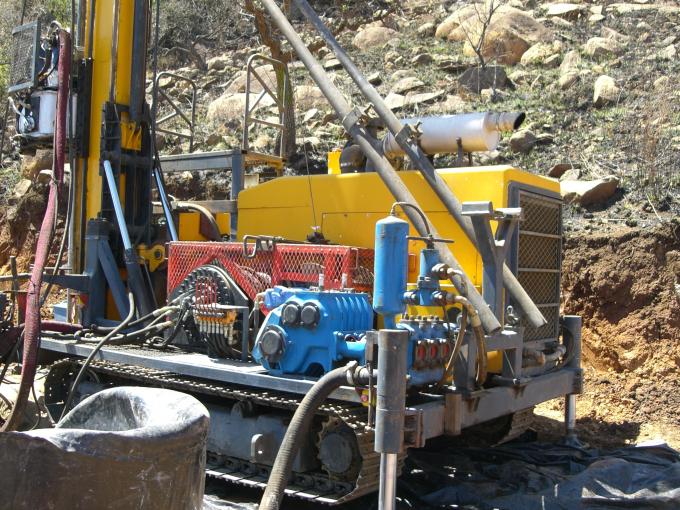 HYDX 5A Full Hydraulic Core Drill Rig With Crawler Mountd NQ 1300m HQ 1000m